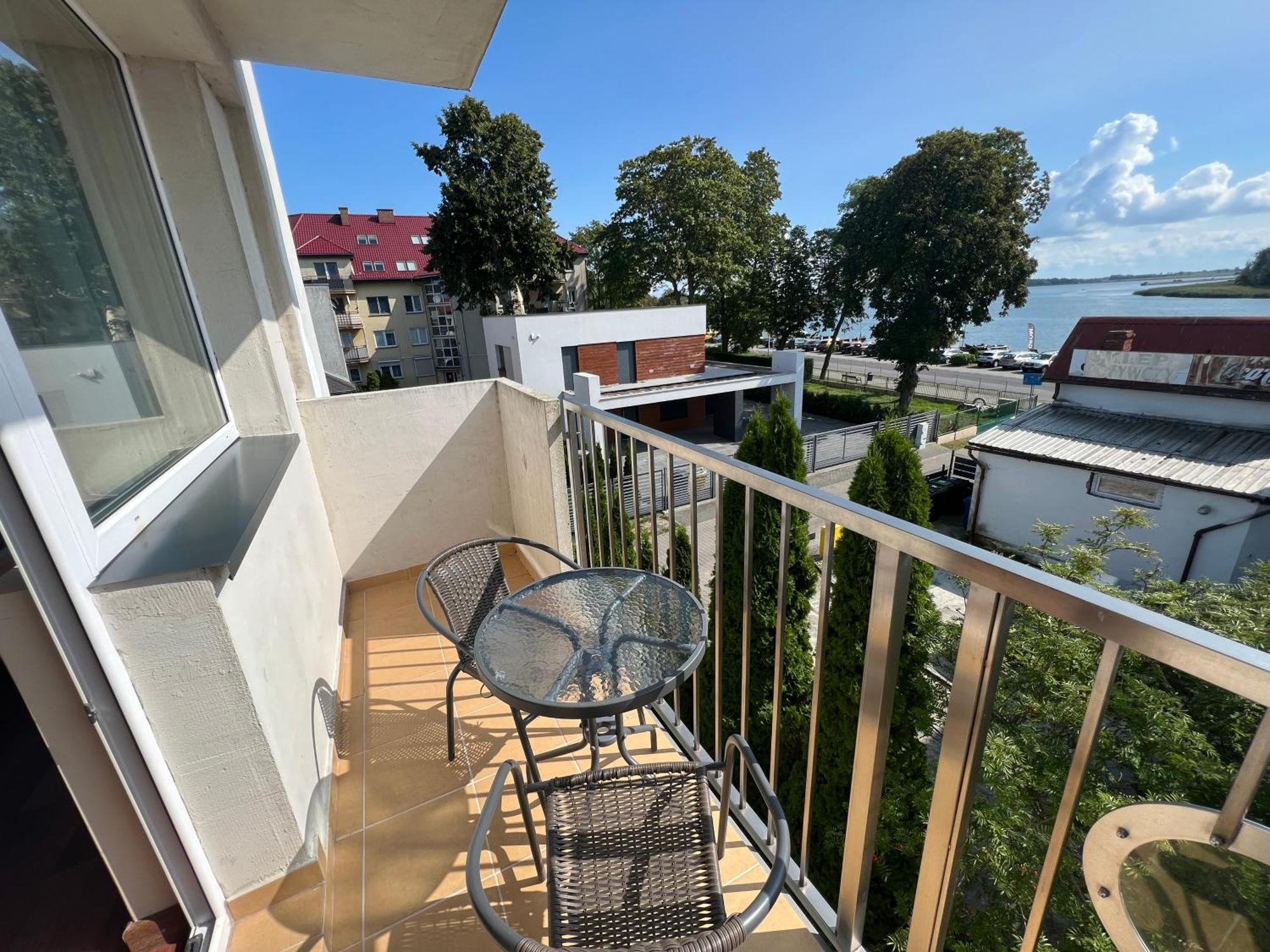 Dom Wczasowy Koral Dziwnów Exterior foto