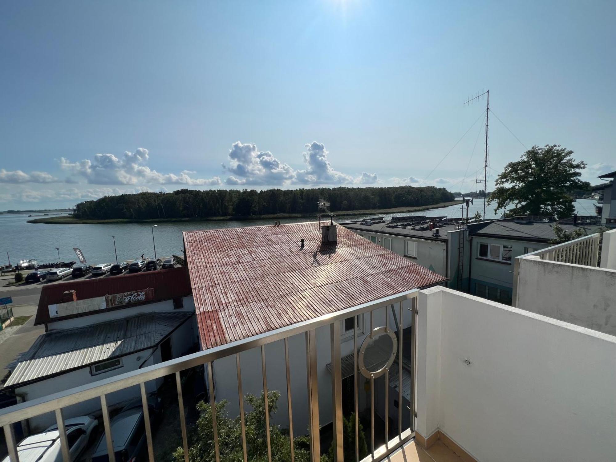 Dom Wczasowy Koral Dziwnów Exterior foto